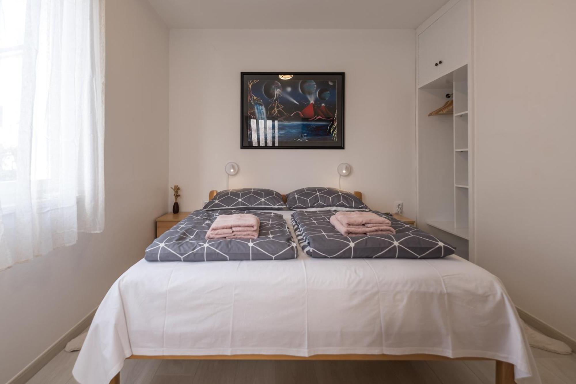 קרק Apartments Lovorik מראה חיצוני תמונה