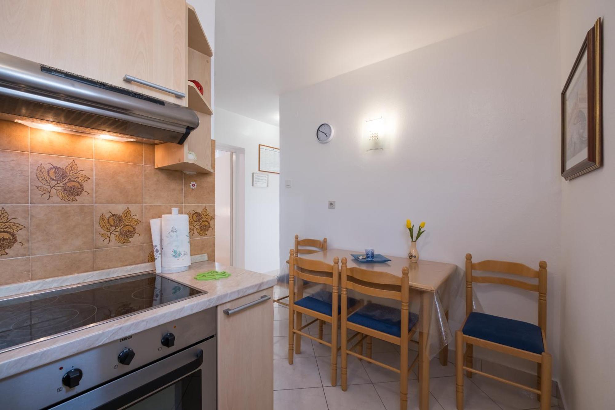 קרק Apartments Lovorik מראה חיצוני תמונה
