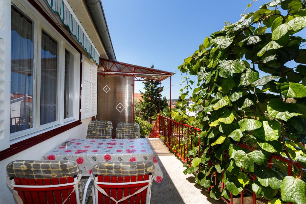 קרק Apartments Lovorik מראה חיצוני תמונה